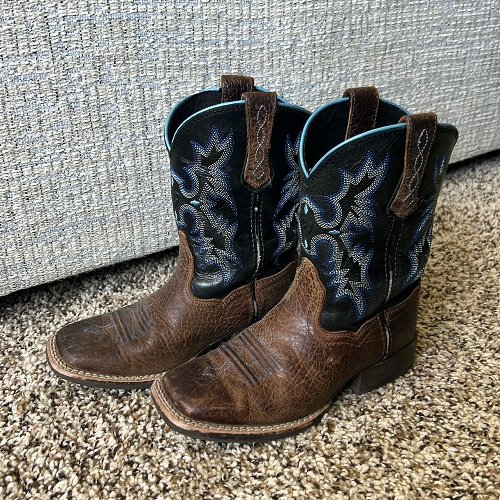 Ariat Cowboy Boots size 11